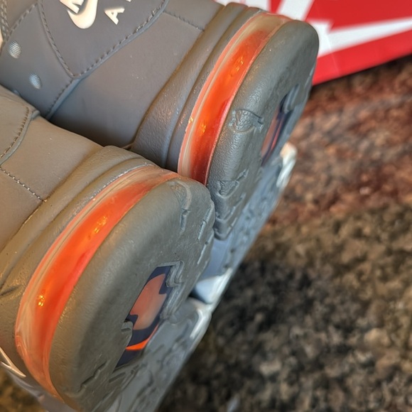 Nike air max max2 cb 94’ EUC 10.5 Gray and White High-Top Sneakers - Picture 9 of 13